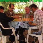 Türkische Männer beim Sonntagsspiel